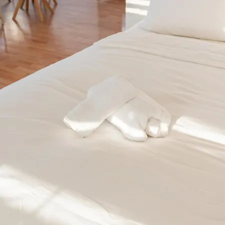 Zentrale Grosszuegige Penthousewohnung Fuer 8 Personen *